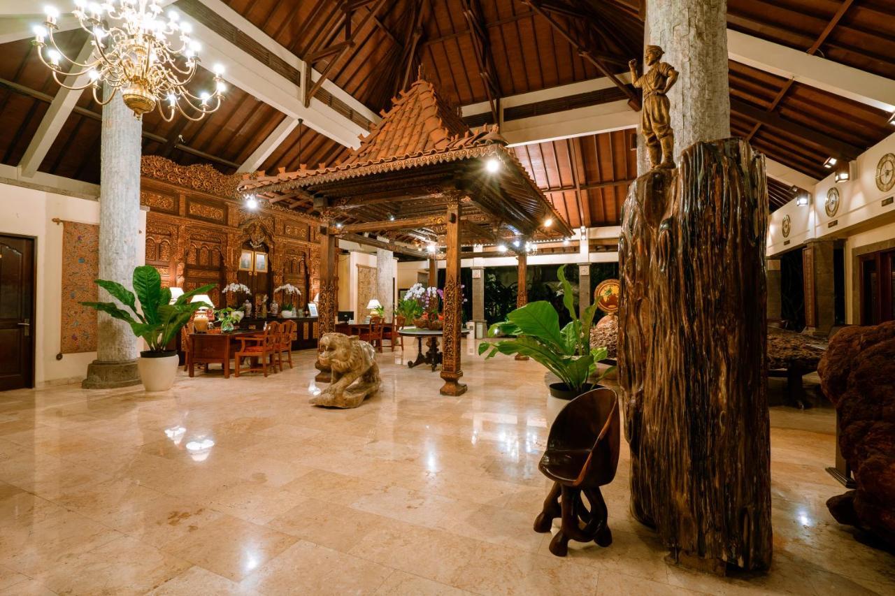 Hotel Kumala Pantai Legian Exteriör bild